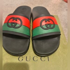 Men Gucci Agrdo Interlocking Gucci Slide AUTHENTIC‼️